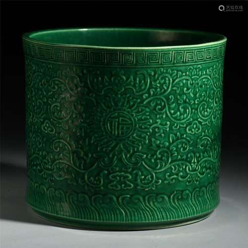 CHINESE PORCELAIN GREEN GLAZE FLOWER BRUSH POT