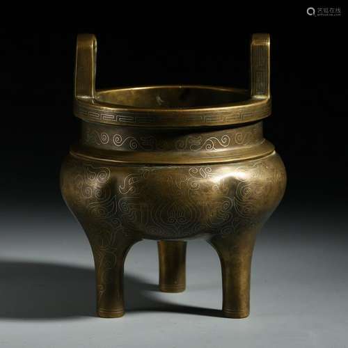 CHINESE BRONZE TRIPLE FEET HANDLED CENSER