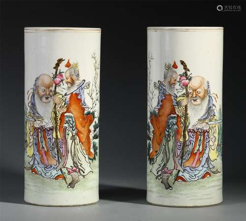 PAIR OF CHINESE PORCELAIN FAMILLE ROSE FIGURES VASES