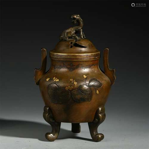 CHINESE GILT BRONZE TRIPLE FEET LIDDED CENSER