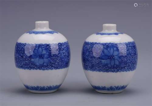 PAIR OF CHINESE PORCELAIN BLUE AND WHITE SNUFF BOTTLES