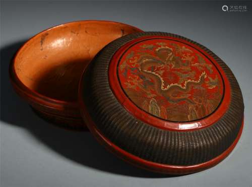 CHINESE RED LACQUER DRAGON LIDDED BOX