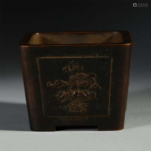 CHINESE BRONZE SQUARE CENSER