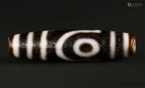 TIBETAN AGATE DZI TWO CIRCLE BEAD