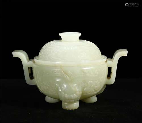 CHINESE WHITE JADE TRIPLE FEET LIDDED CENSER