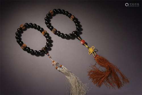 PAIR OF CHINESE AGALWOOD BEAD BUDDHIST BRACELET