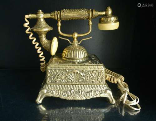 Antique gold phone