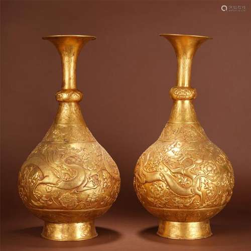 PAIR OF CHINESE GILT BRONZE FRAGON VASES