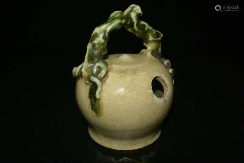 A finely Chinese Song-Jing period celedon green glazed
