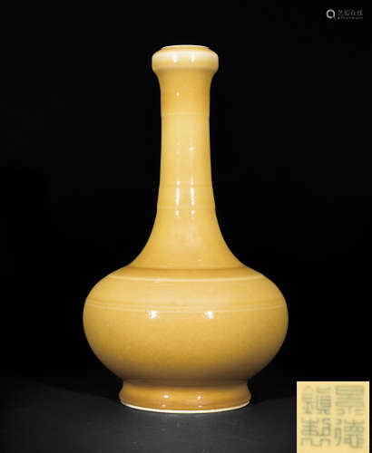 五十年代 黃釉瓶