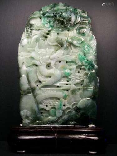 A finely and natural Chinese jadeite covered dragon amo