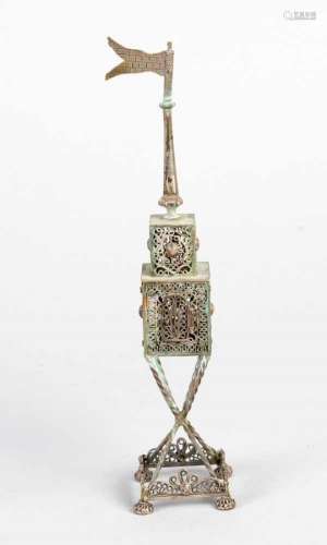 Judaica silver Besomin in filigree technique on quadratic stand, one door and flag, 130 gram19cm