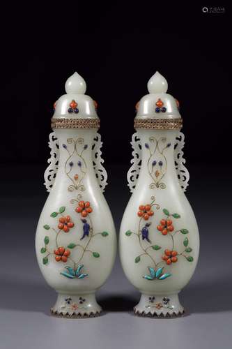 HETIAN JADE VASE IN PAIR