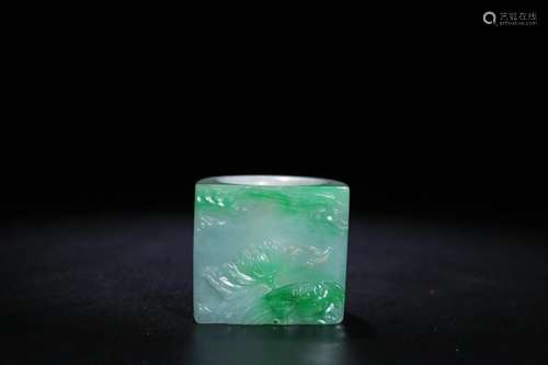 JADEITE LOTUS CARVING BANZHI