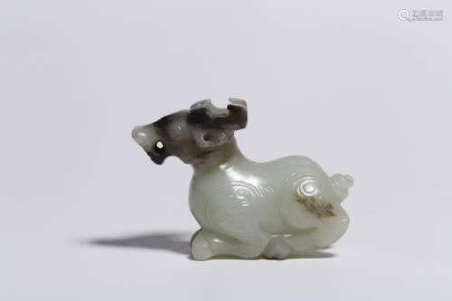 HETIAN JADE DEER ORNAMENT