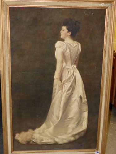 LATE 19th.C. CONTINENTAL SCHOOL. PORTRAIT OF AN ELEGANT YOUNG LADY, SIGNED INDISTINCTLY, PASTEL. 114