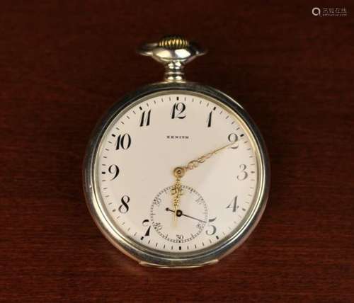 A Gent's Zenith Pocket Watch in 0.