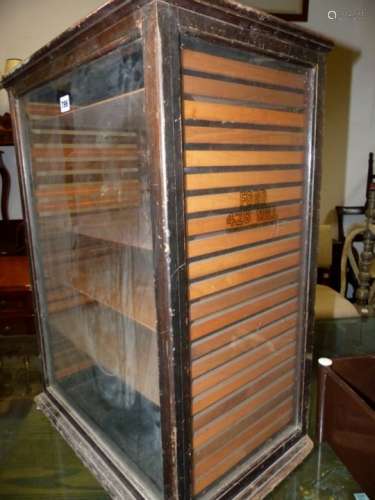 AN EARLY 20th.C.SHOP DISPLAY CABINET, THE SIDE GLASS PANELS DECORATED WITH FORD 428 MILL. 54 x 35