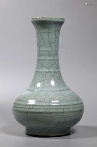 Chinese Crackle Glaze Guanyao Bamboo Neck Vase