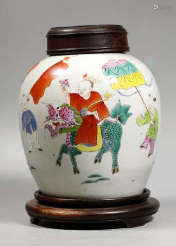 Chinese Early 18 C Famille Rose Porcelain Jar