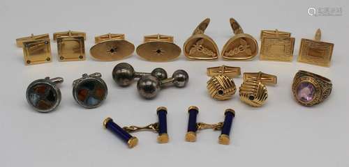 JEWELRY. Assorted Gold and Silver Men's Jewelry.