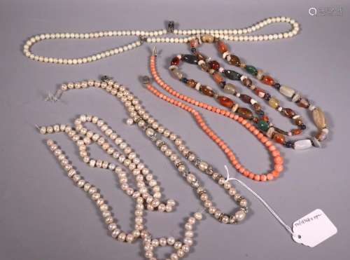 5 Necklaces: 2 Pearl 1 Coral 1 Agate 1 Vintage