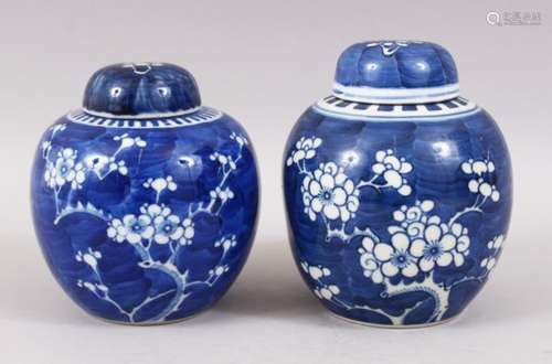 TO 19TH / 20TH CENTURY CHINESE BLUE & WHITE PORCELAIN PRUNUS GINGER JARS & COVERS, the bases with