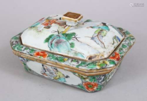 A GOOD 19TH CENTURY CHINESE CANTON FAMILLE ROSE PORCELAIN SOAP DISH & COVER, decorated with scenes