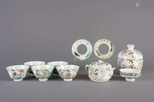 A Chinese qianjiang cai eleven-part tea set, 19th/20th