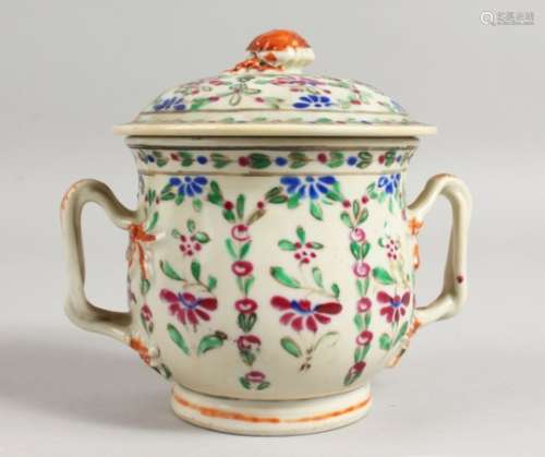 A TWIN HANDLED CHINESE 19TH / 20TH CENTURY FAMILLE ROSE BOWL AND COVER. 4ins diameter.