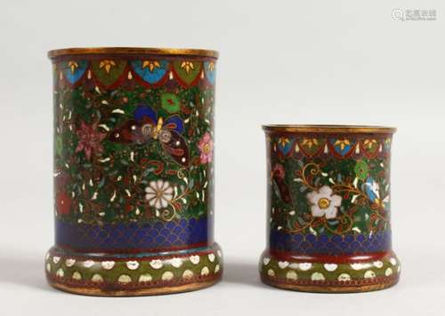 TWO JAPANESE MEIJI CLOISONNE ENAMEL BRUSH POTS / SPILL VASES. 3.5ins and 2.5ins high.