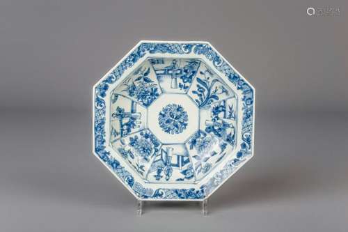 A Chinese octagonal blue and white bowl, Qianlong