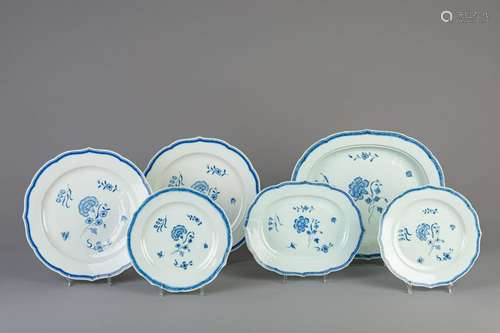 A Chinese blue and white six-piece part service with