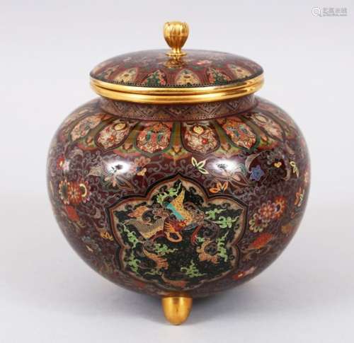 A LARGE AND FINE QUALITY JAPANESE MEIJI PERIOD CLOISONNE ENAMEL LIDDED KORO - ATTR TO HONDA