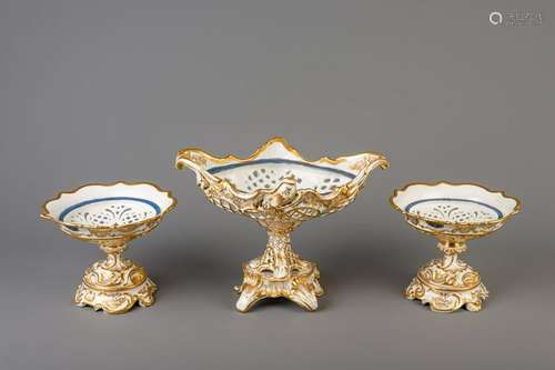 A three-piece old Brussels porcelain armorial