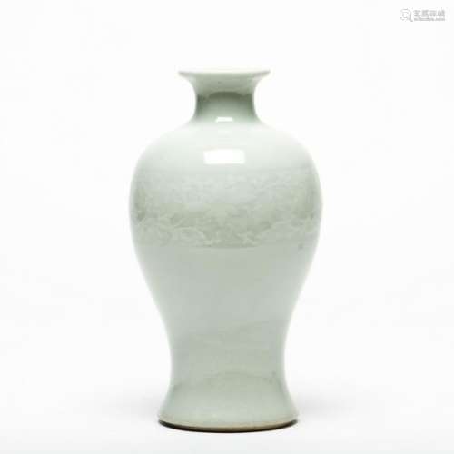 A CELADON MEIPING VASE