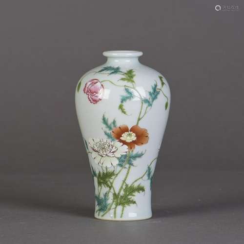 A FAMILLE ROSE 'BUTTERFLY N FLOWER' VASE