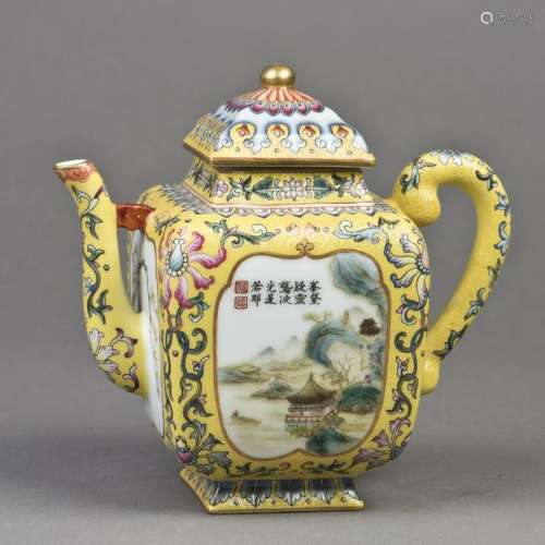 A PAINTED YELLOW-GROUND FENCAI TEAPOT AND COVER