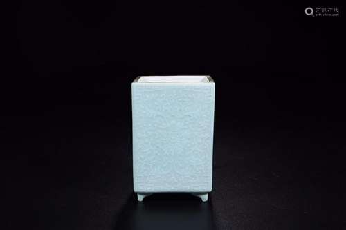 A SKY-BLUE GLAZED SQUARE PORCELAIN BRUSH POT