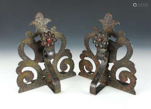 HAND HAMMERED ARTS & CRAFTS BOOKENDS