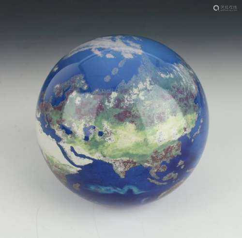 GLASS LUNDBERG STUDIOS GLOBE PAPERWEIGHT SIGNED