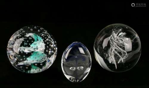 3 BLOWN ART GLASS CONTROLLED BUBBLE PAPERWEIGHTS