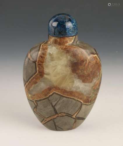 STONE SNUFF WITH SODALITE STOPPER