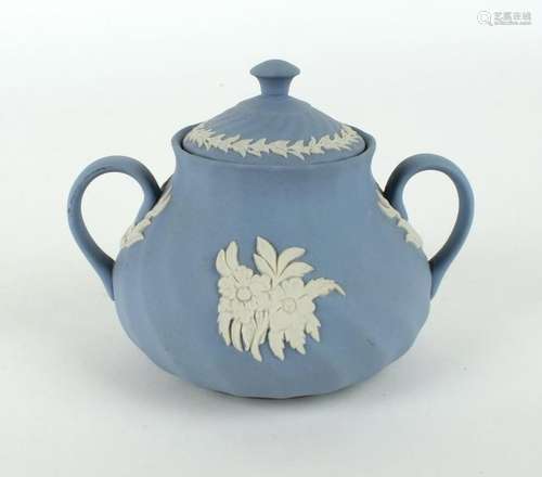 SMALL WEDGWOOD BLUE & WHITE SUGAR BOWL