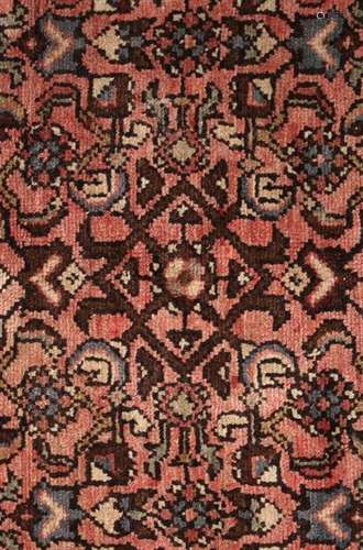 ANTIQUE PERSIAN RUG