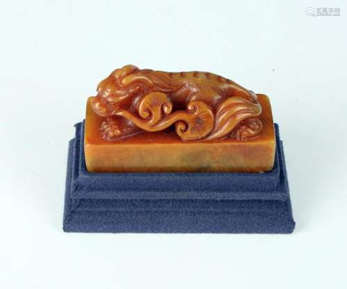 CHINESE SHOUSHAN SEAL IN PRESENTATION BOX