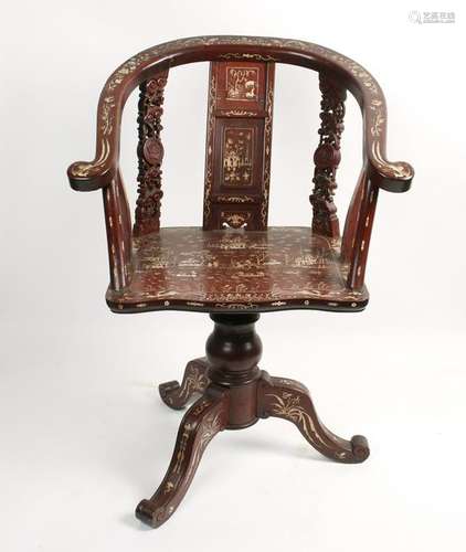 CHINESE HORSESHOE BACK MOP INLAID DESK CHAIR