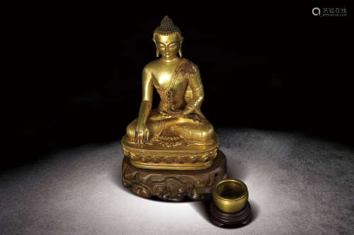 清  銅鎏金釋迦摩尼佛坐像、銅香爐一組兩件