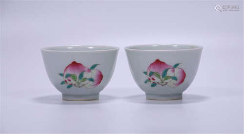 PAIR OF CHINESE PORCELAIN FAMILLE ROSE PEACH CUPS