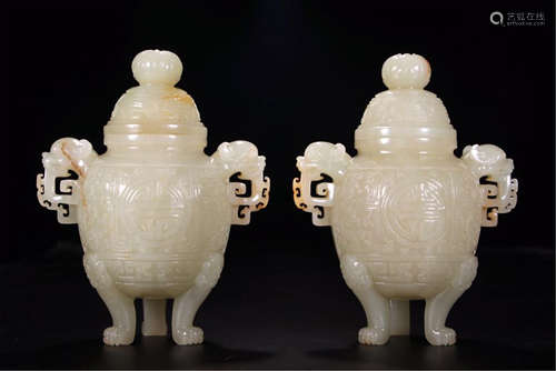 PAIR OF CHINESE GREY JADE TRIPLE FEET BEAST HANDLE LIDDED CENSERS